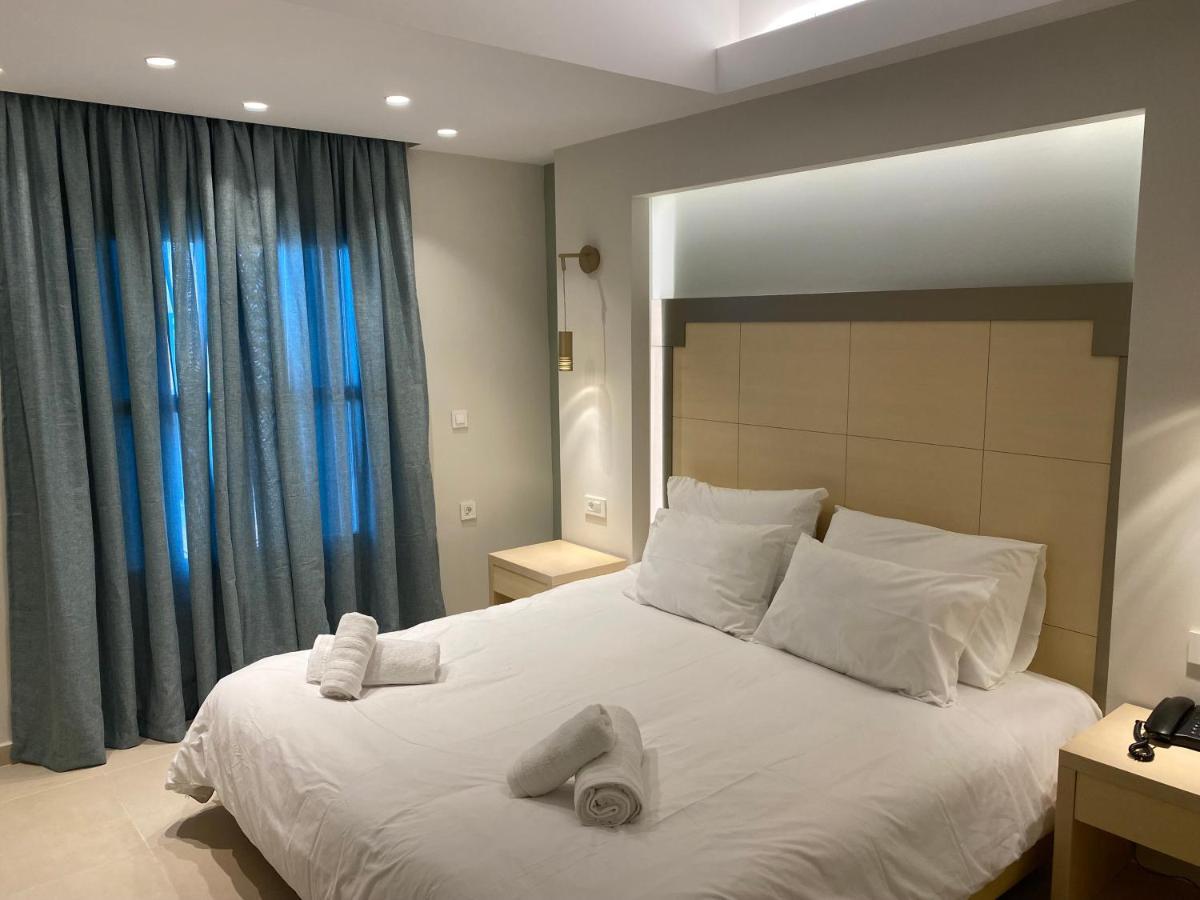 Aparthotel Elena Village &