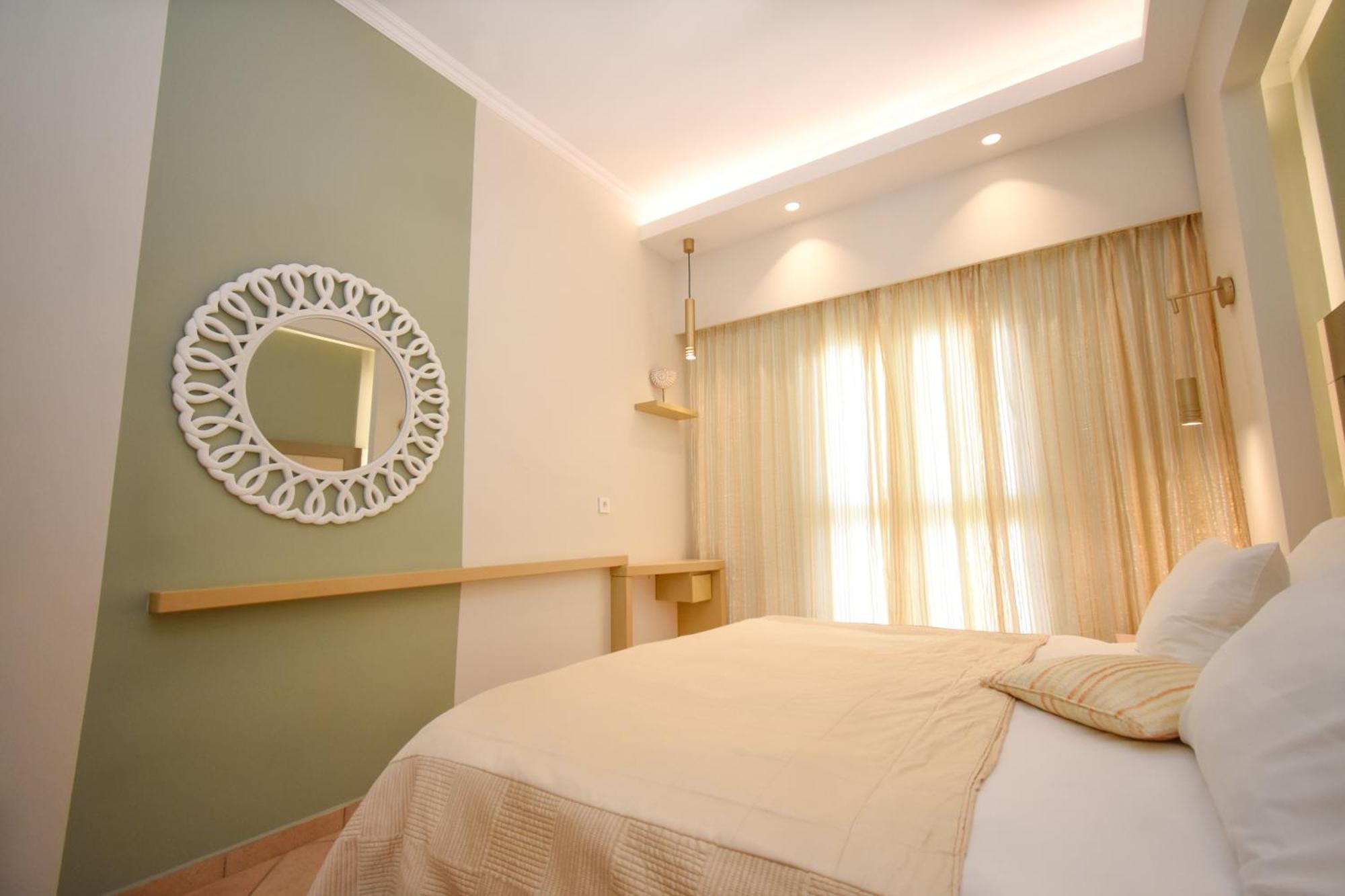 Elena Village & Aparthotel 4*