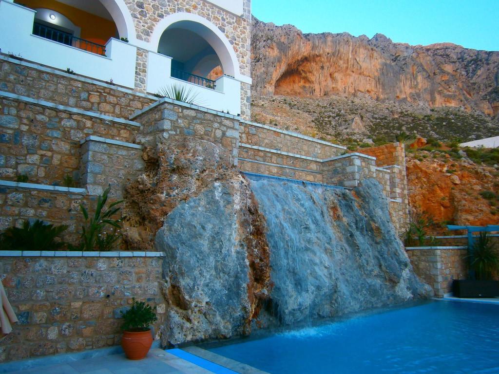 Elena Village & Aparthotel 4*