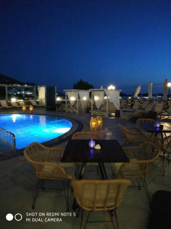 Elena Village & Aparthotel