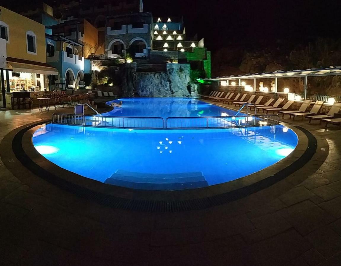 Elena Village & Aparthotel 4*