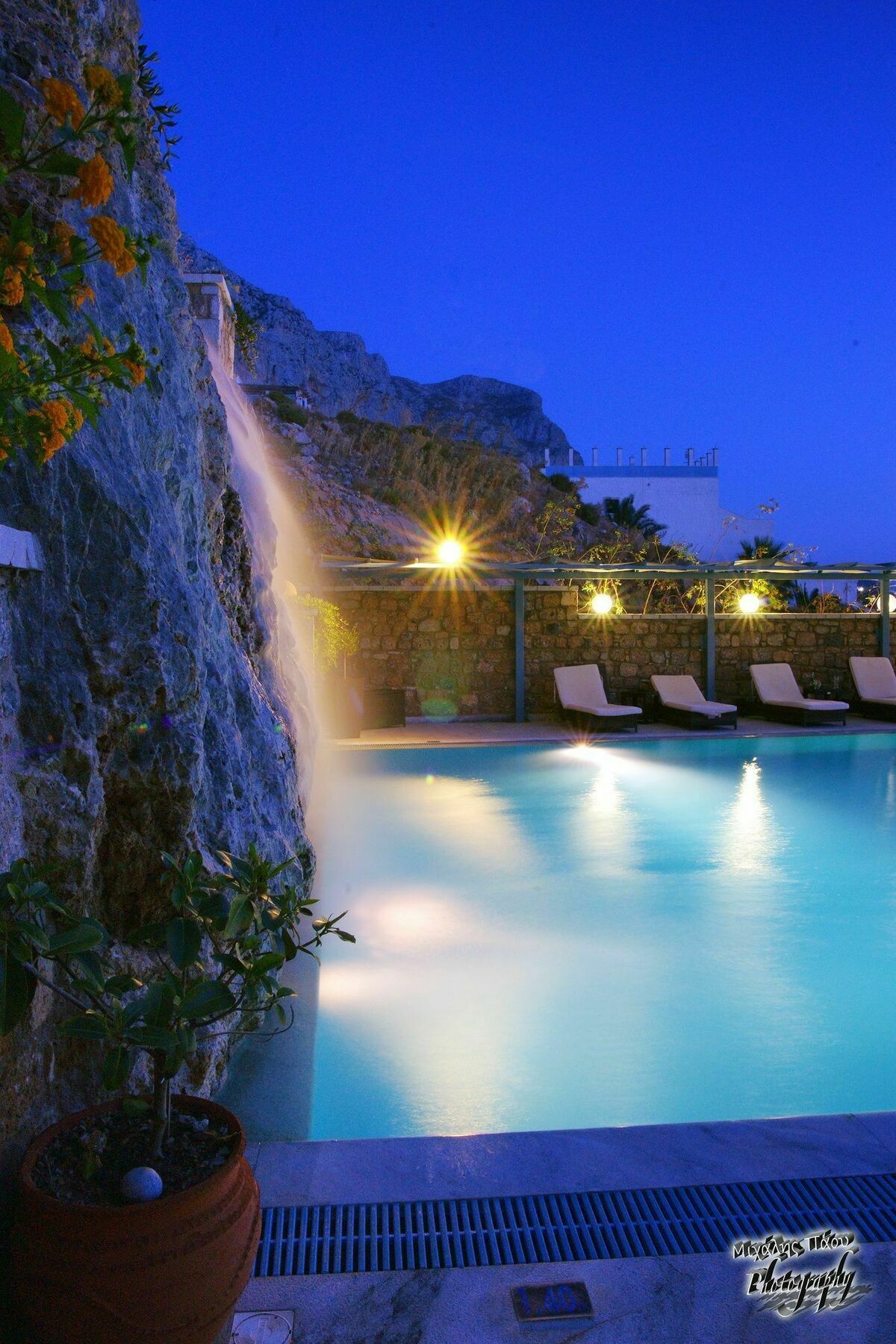 Elena Village & Aparthotel 4*